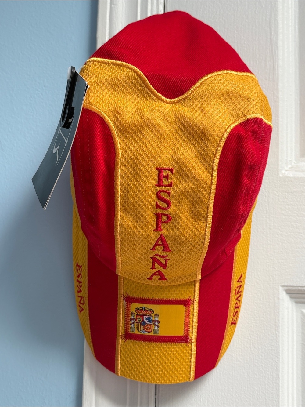 NWT Robin Ruth España Red & Yellow Sports Cap Baseball Emblem Embroidery Hat OS!
